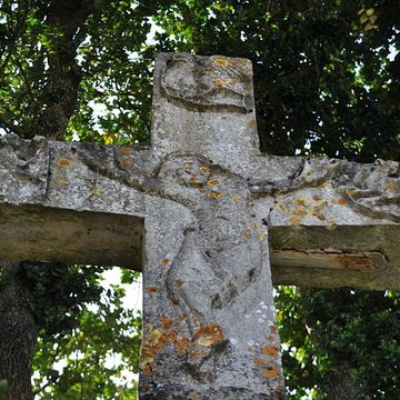 Croix Saint-Roch de Pesmes