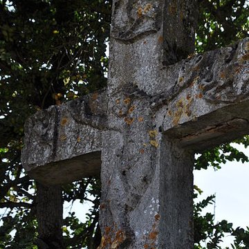 Croix Saint-Roch de Pesmes