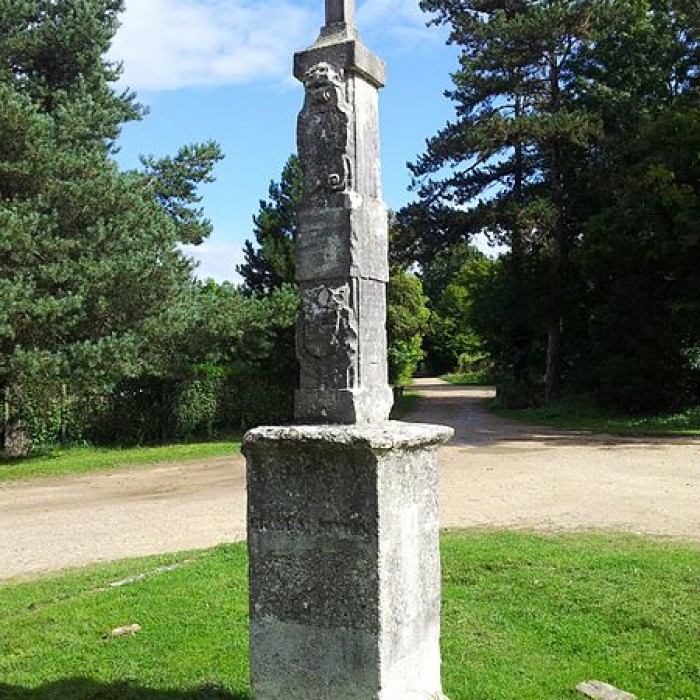 Photo de Croix Saint-Simon de Saint-Germain-en-Laye