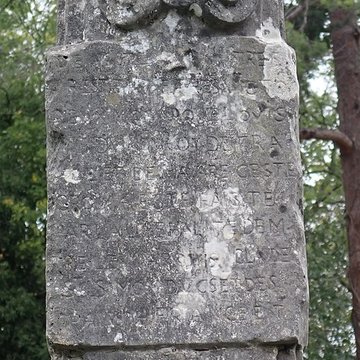 Croix Saint-Simon de Saint-Germain-en-Laye