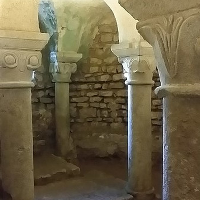 Photo de Crypte de lÉglise Saint-Romain de Curzon