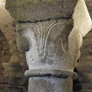 Crypte de lÉglise Saint-Romain de Curzon