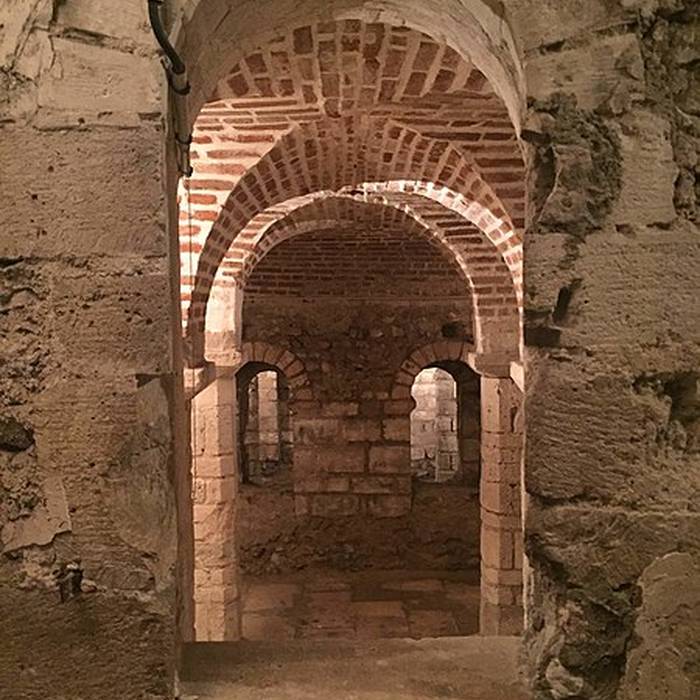 Photo de Crypte Saint-Avit à Orléans