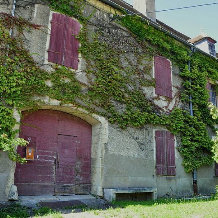 Photo de Demeure et Entrepôts Anthony à Arc-lès-Gray