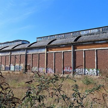 Anciens ateliers de réparation SNCF de La Plaine