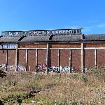 Anciens ateliers de réparation SNCF de La Plaine