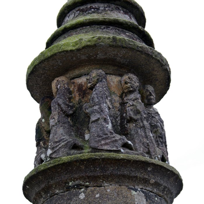 Photo de Deux croix de cimetière de Saint-Maudez