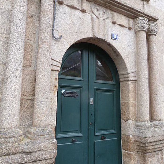 Photo de Deux maisons 5-7 Rue Notre-Dame à Quintin