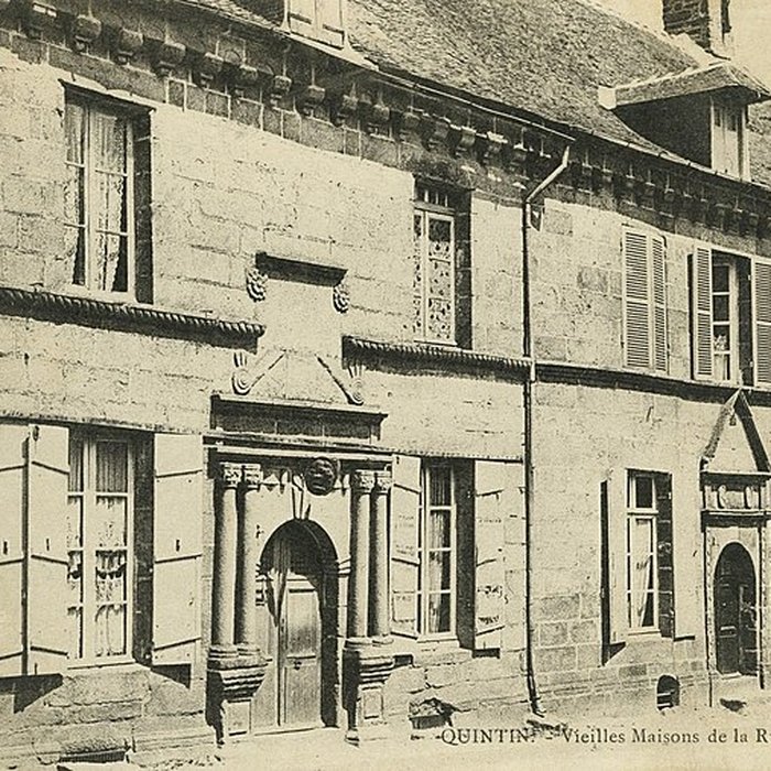 Photo de Deux maisons 5-7 Rue Notre-Dame à Quintin