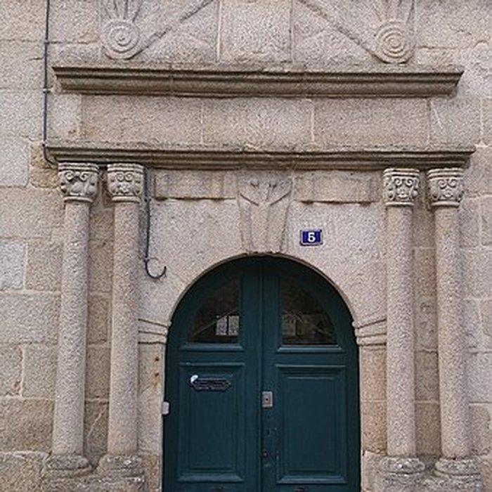 Photo de Deux maisons 5-7 Rue Notre-Dame à Quintin