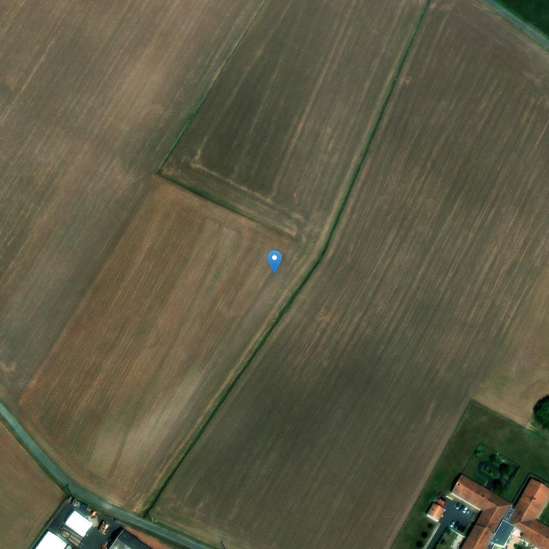 Photo de Dolmen des Trois-Moutiers aux Trois-Moutiers