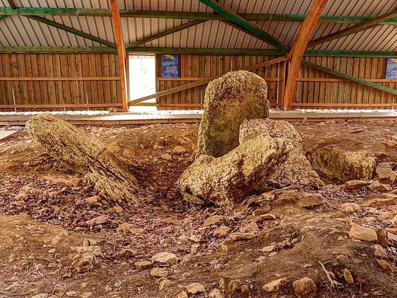 Dolmen de Brevilliers