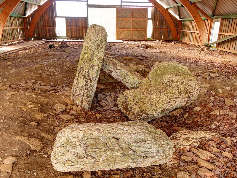 Dolmen de Brevilliers
