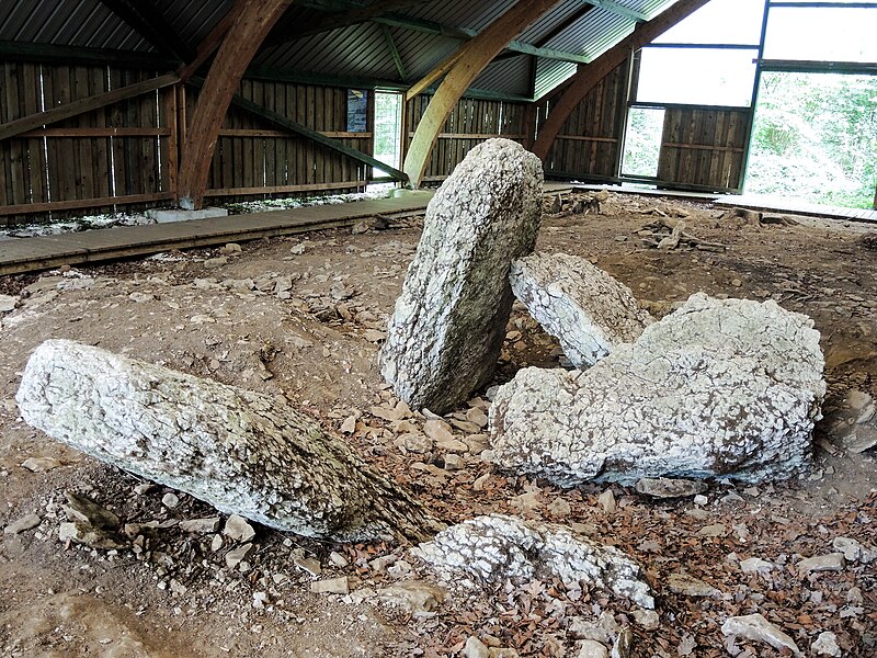 Dolmen de Brevilliers