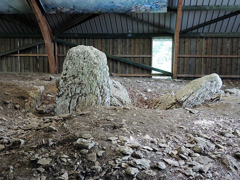 Dolmen de Brevilliers