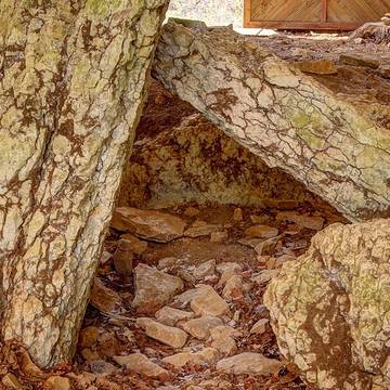 Dolmen de Brevilliers