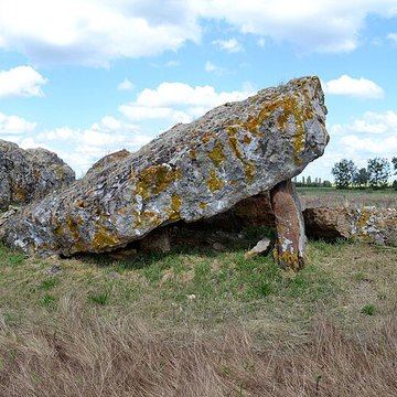 Dolmen de Briande 1 et 2 à Arçay