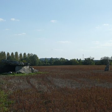 Dolmen de Charcé à Charcé-Saint-Ellier-sur-Aubance