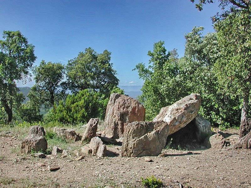 Photo de Dolmen de la Gaillarde-sur-Mer à Roquebrune-sur-Argens