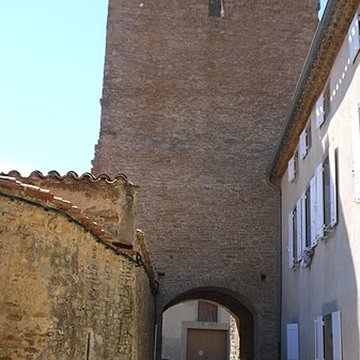 Tour du Portail-Neuf de Laure-Minervois