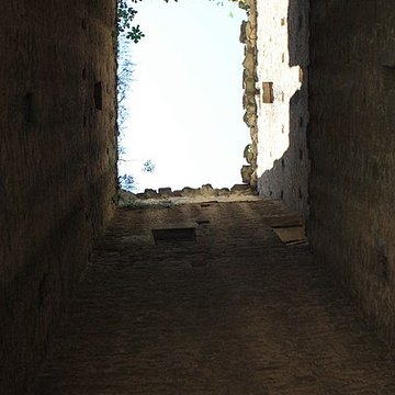 Tour du Portail-Neuf de Laure-Minervois