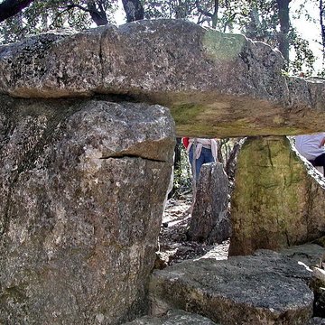 Dolmen de la Gastée à Cabasse