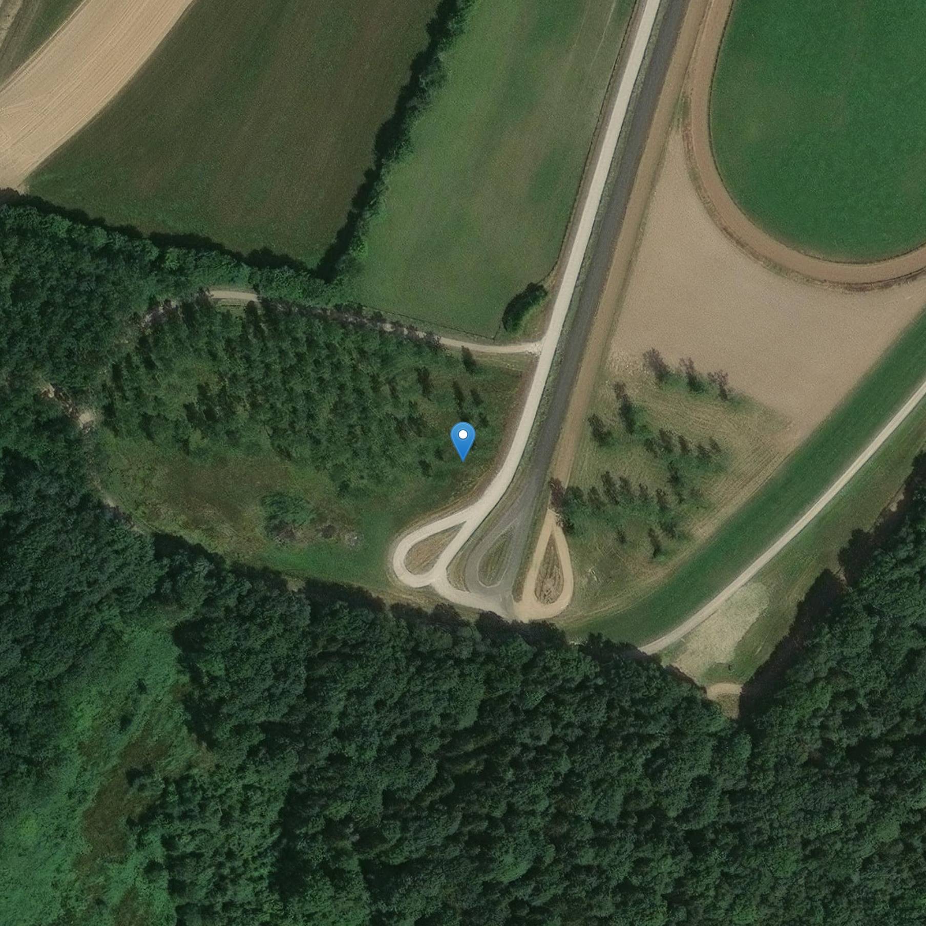 Photo de Dolmen de la Pierre si unì a La Ferté-Frênel