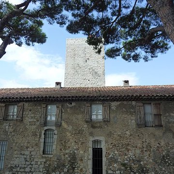 Tour du Suquet, chapelle Sainte-Anne et église Notre-Dame-de-lEspérance