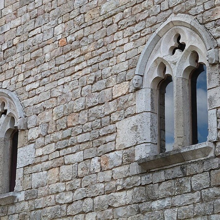 Photo de Tour du Viala-du-Pas-de-Jaux