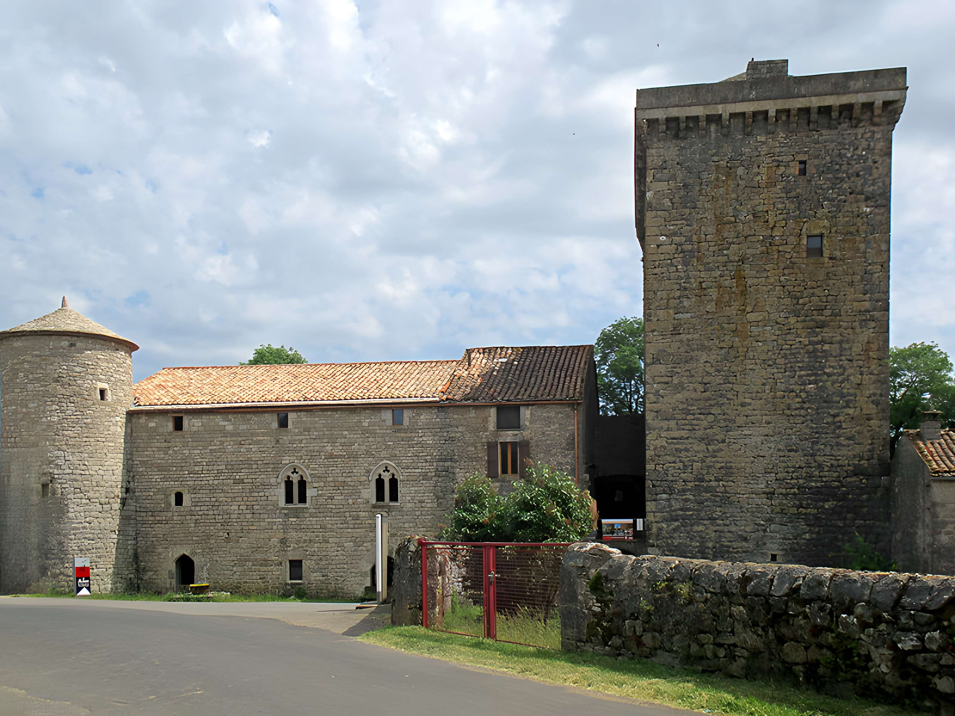 Tour du Viala-du-Pas-de-Jaux