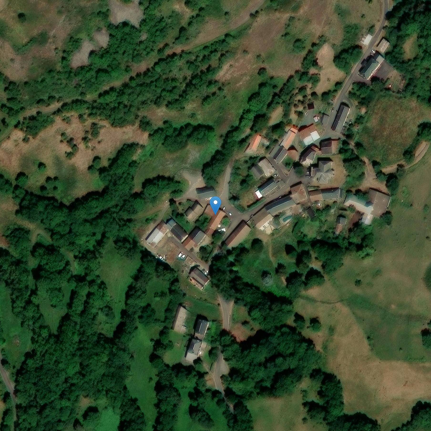 Photo de Dolmen de Revoules àJoursac