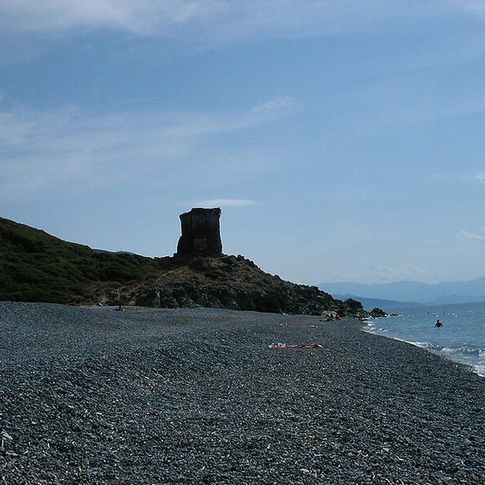 Photo de Tour génoise dAlbo à Ogliastro