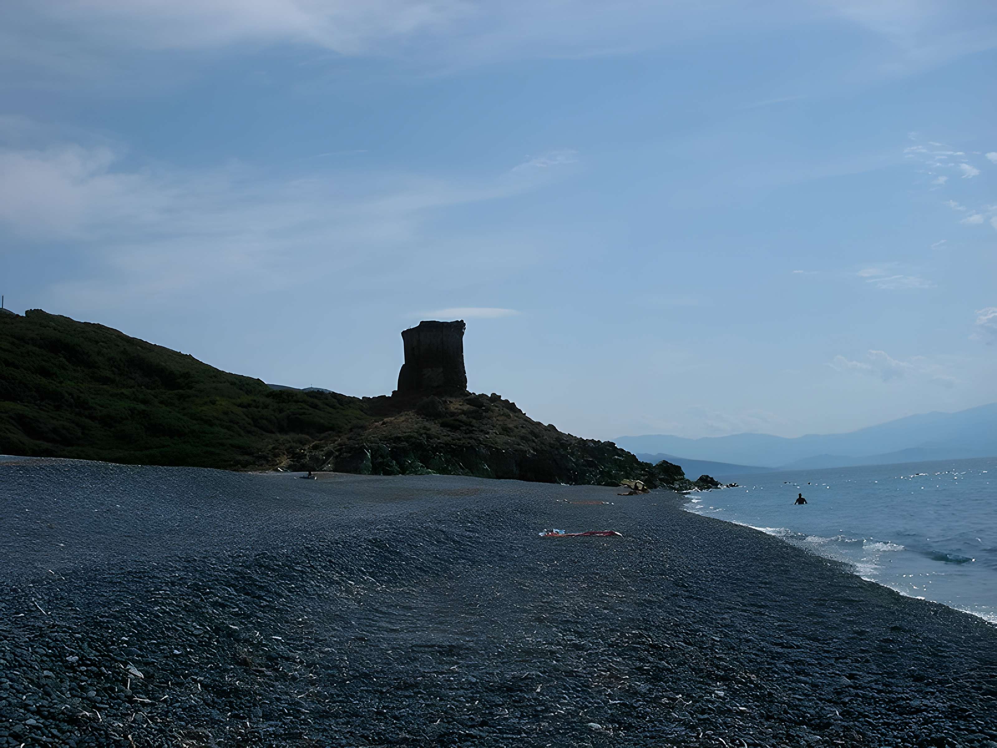 Tour génoise d'Albo à Ogliastro