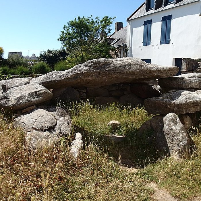 Photo de Dolmen de Roc-en-Aud à Saint-Pierre-Quiberon