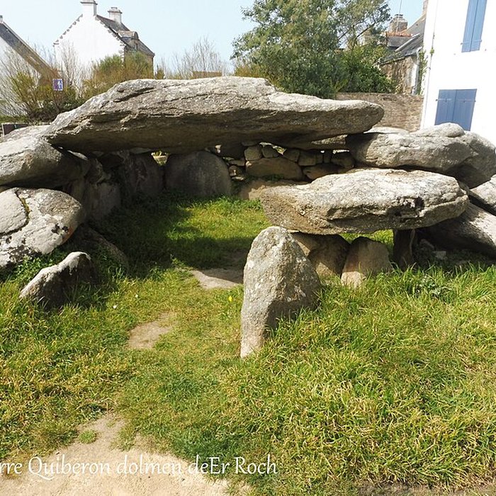 Photo de Dolmen de Roc-en-Aud à Saint-Pierre-Quiberon