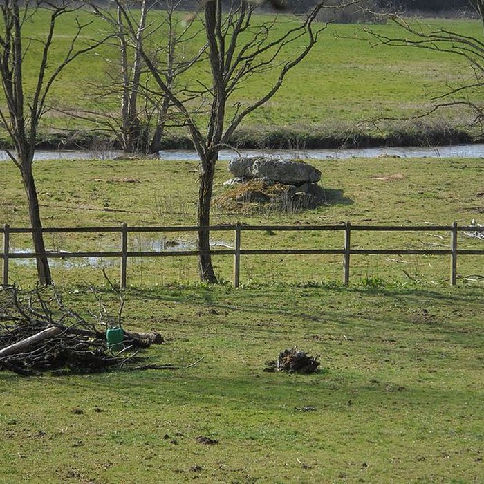 Photo de Dolmen de Rugles à Ambenay