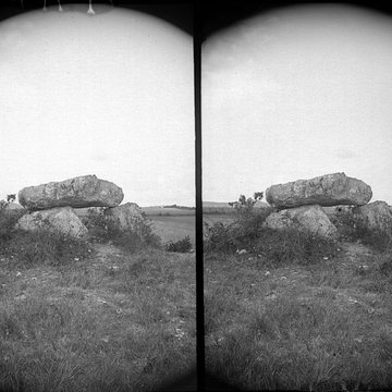 Dolmen de Saint-Paul à Sainte-Cécile-du-Cayrou