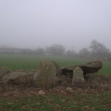 Dolmen des Îles à Voutré