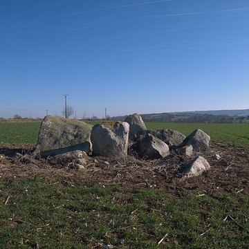 Dolmen des Îles à Voutré