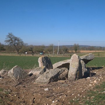Dolmen des Îles à Voutré