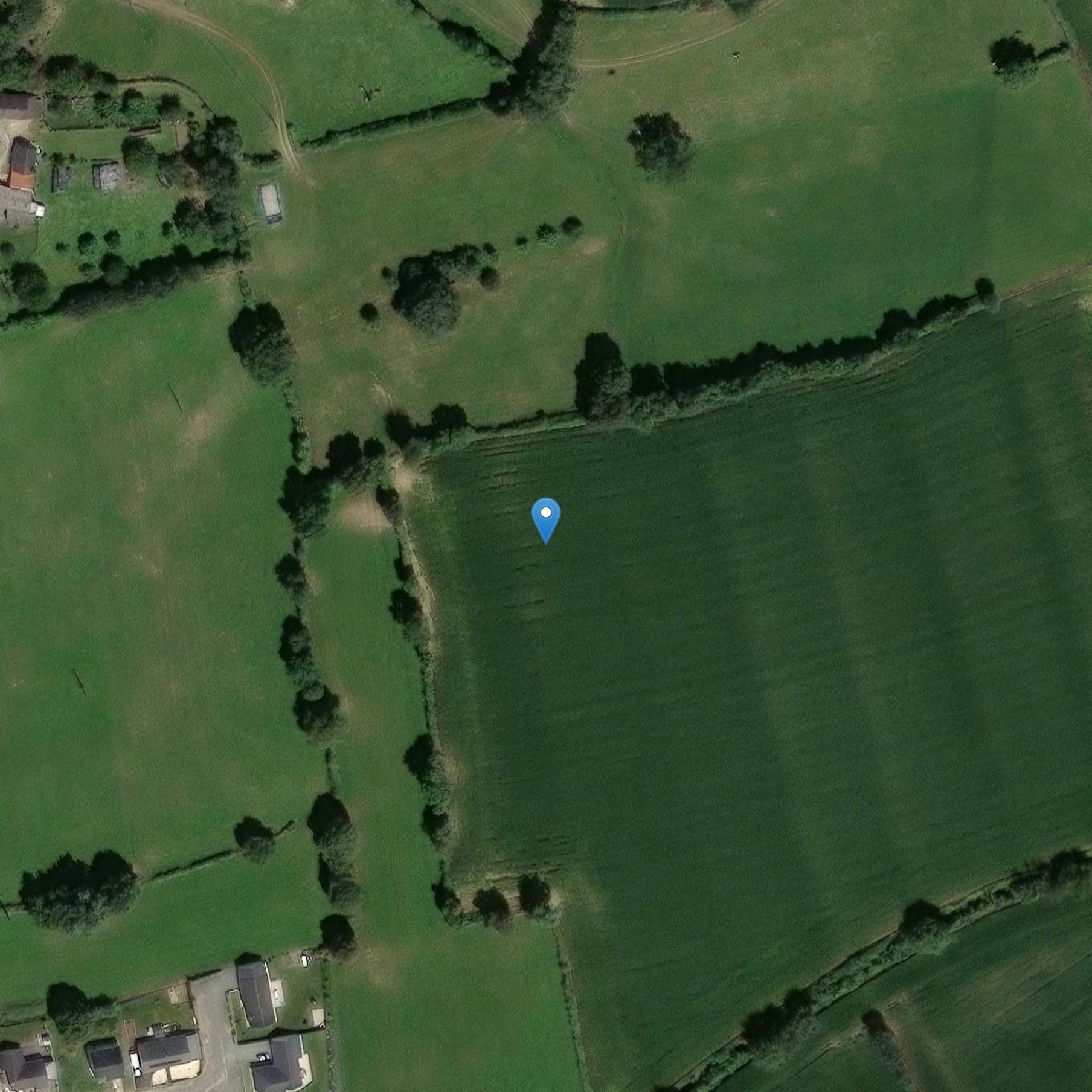 Photo de Dolmen des Pierres Jumelles à Sainte-Gemmes-le-Robert