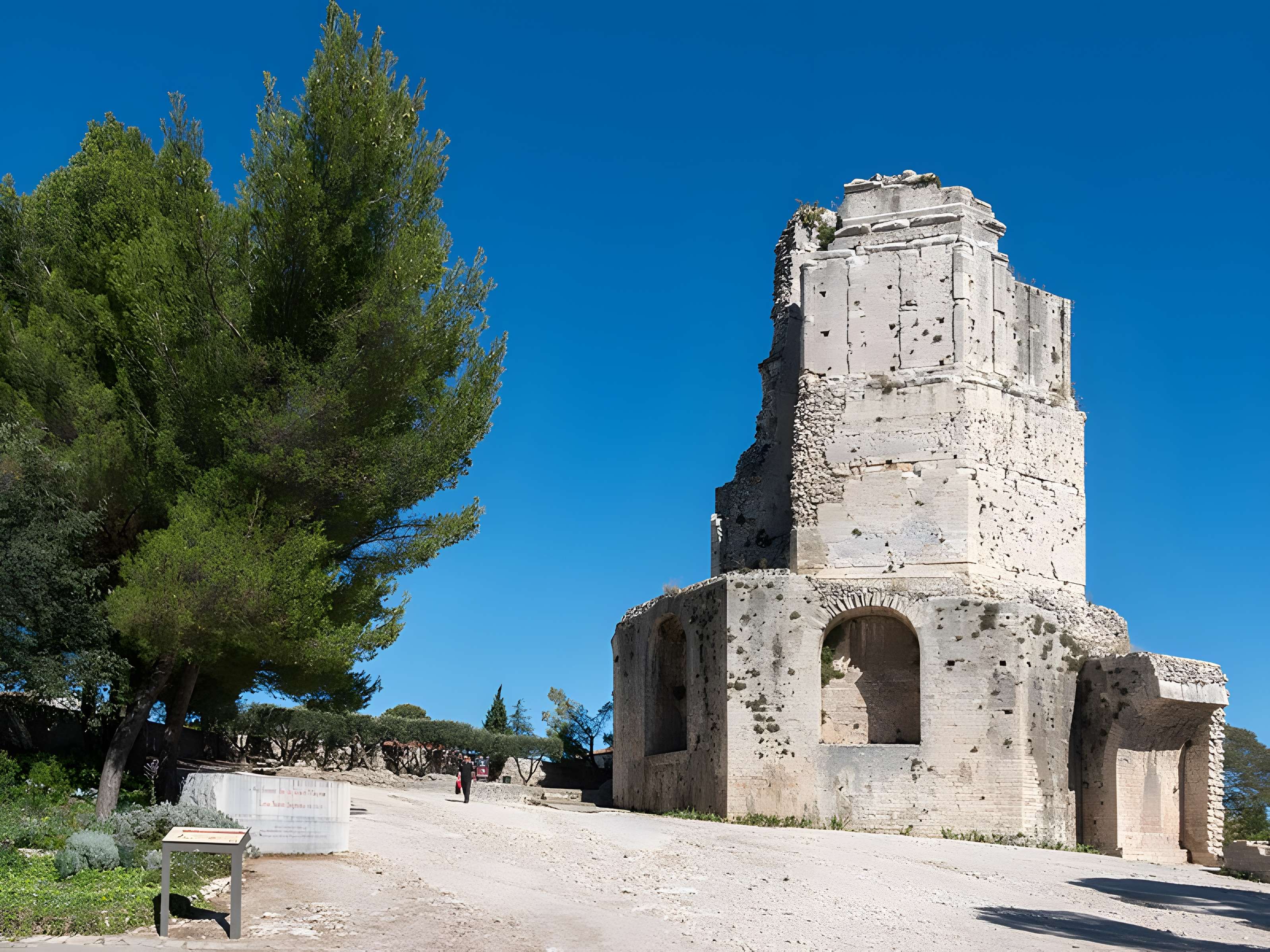 Tour Magne de Nîmes