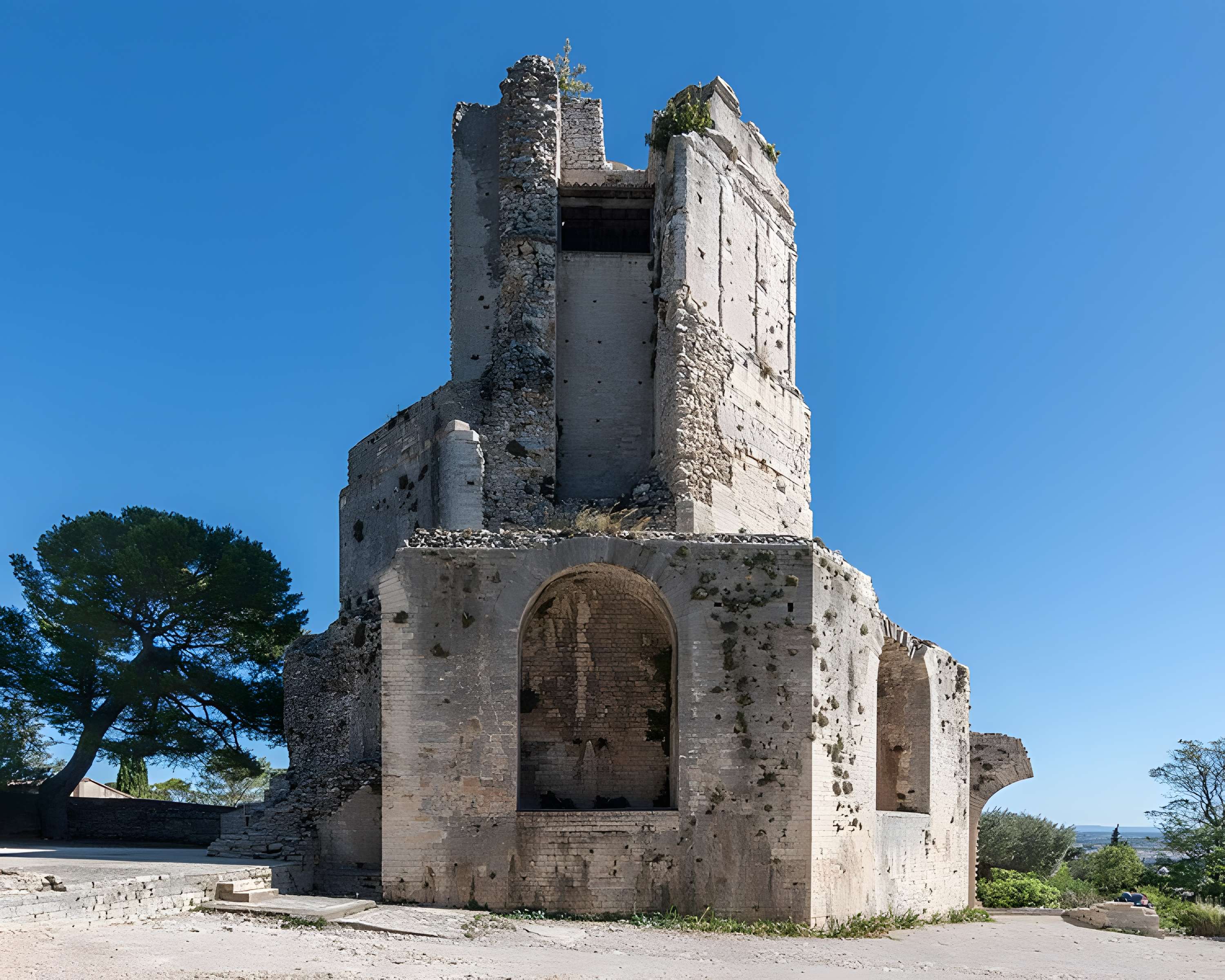 Tour Magne de Nîmes