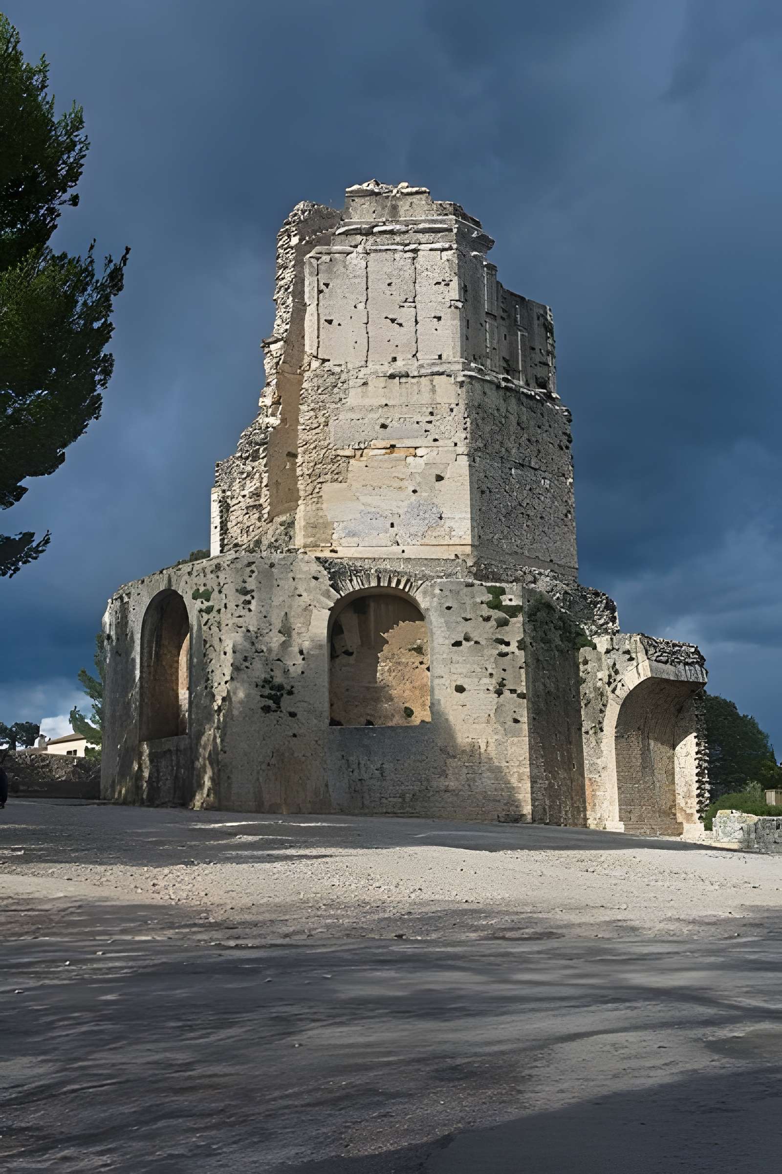 Tour Magne de Nîmes
