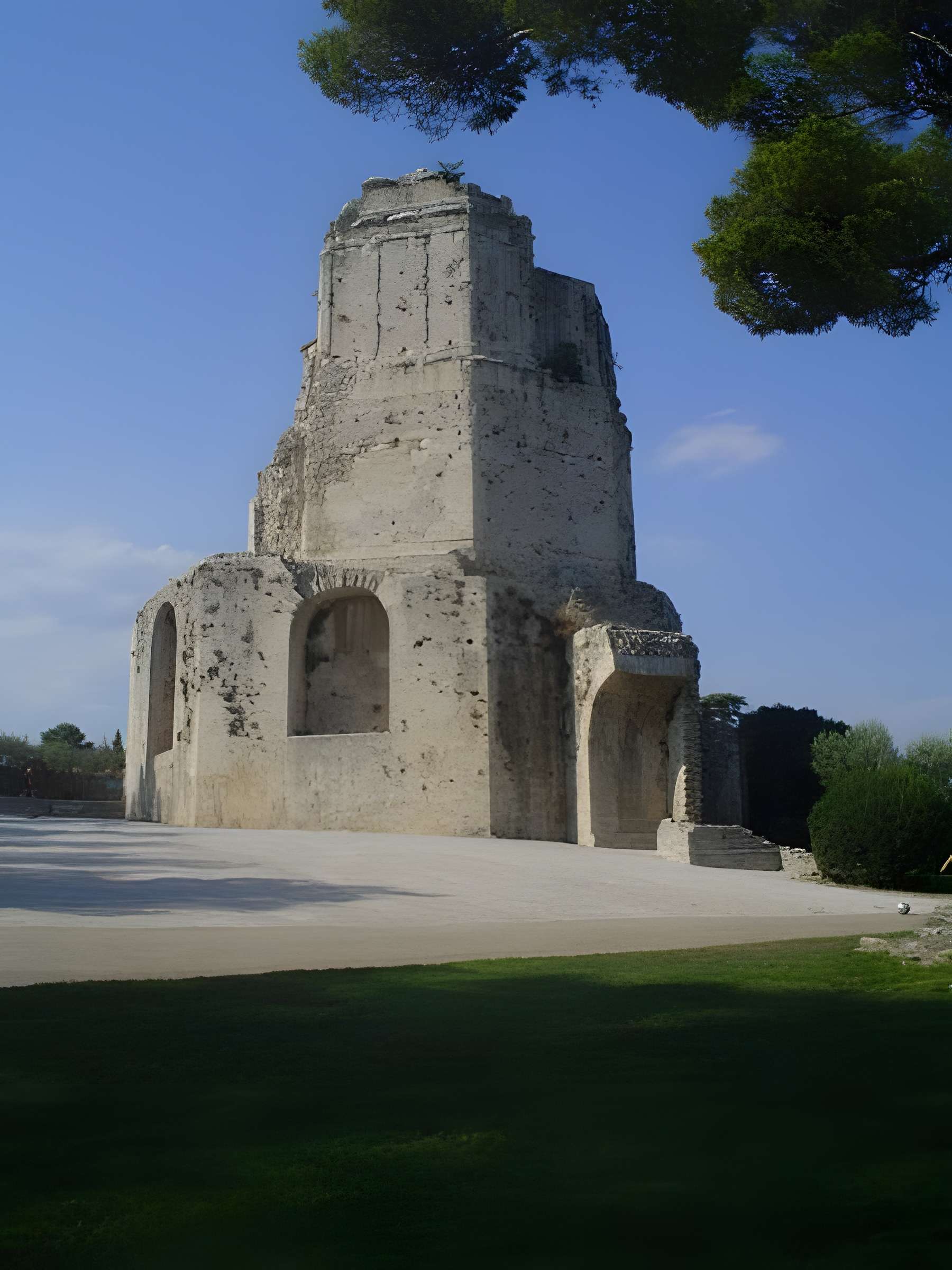 Tour Magne de Nîmes