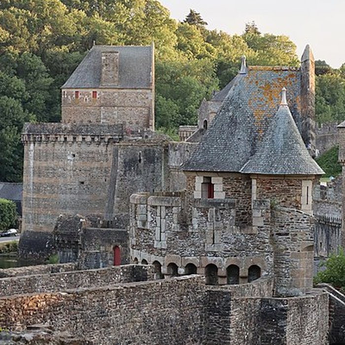 Photo de Tour Nichot de Fougères