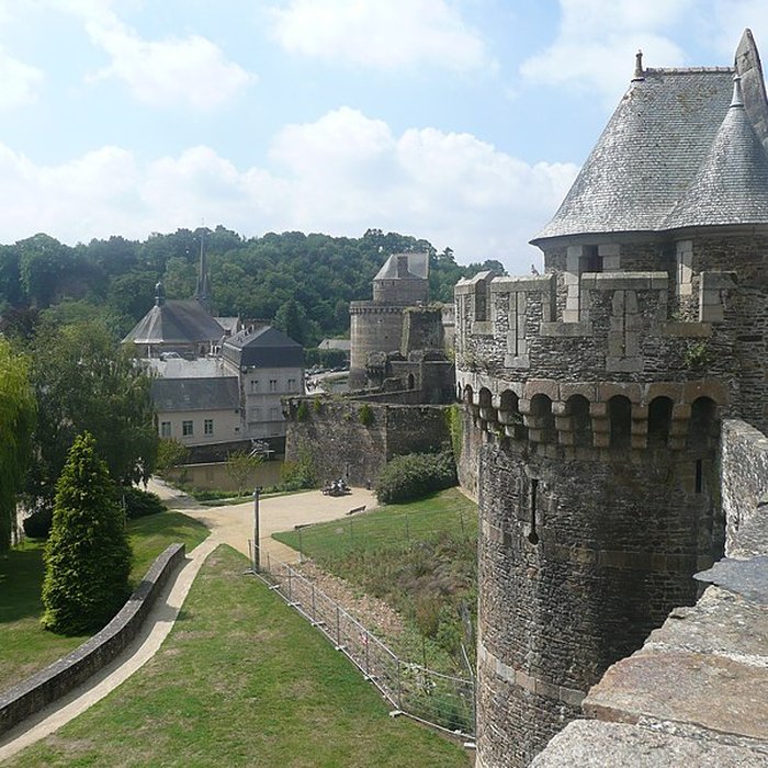 Photo de Tour Nichot de Fougères