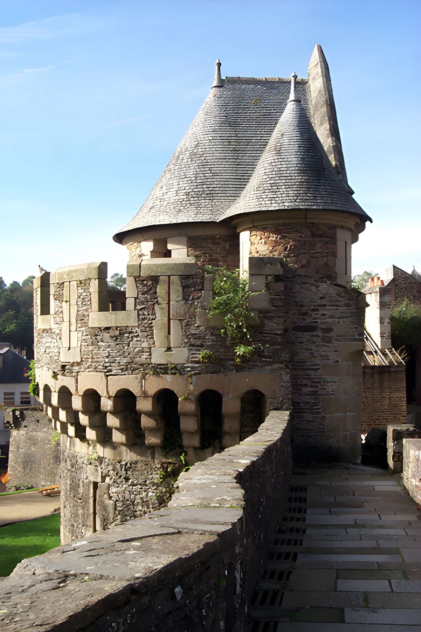 Tour Nichot de Fougères