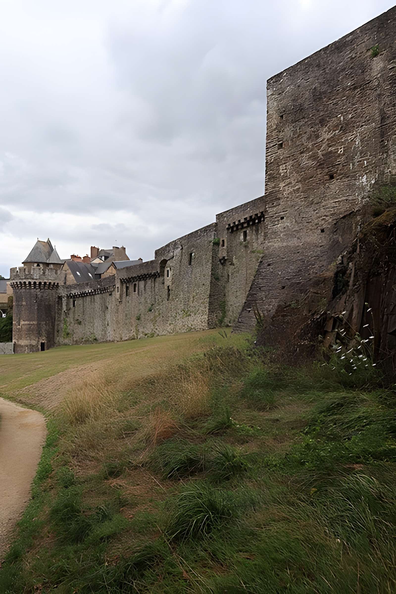 Tour Nichot de Fougères