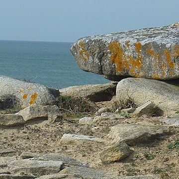 Dolmen du Port-Blanc à Saint-Pierre-Quiberon
